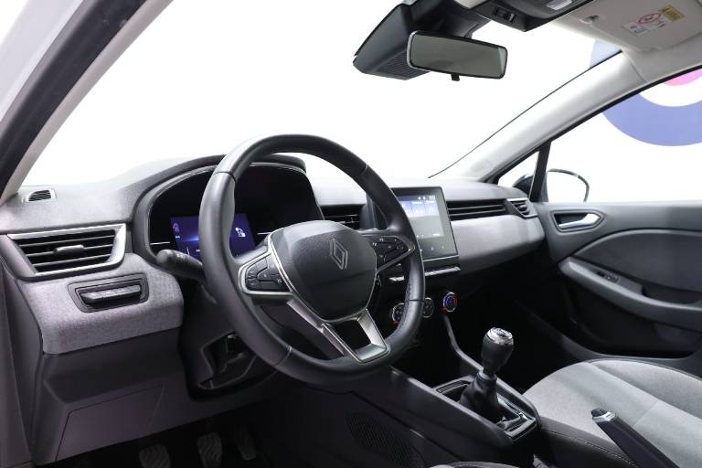 RENAULT Clio 5