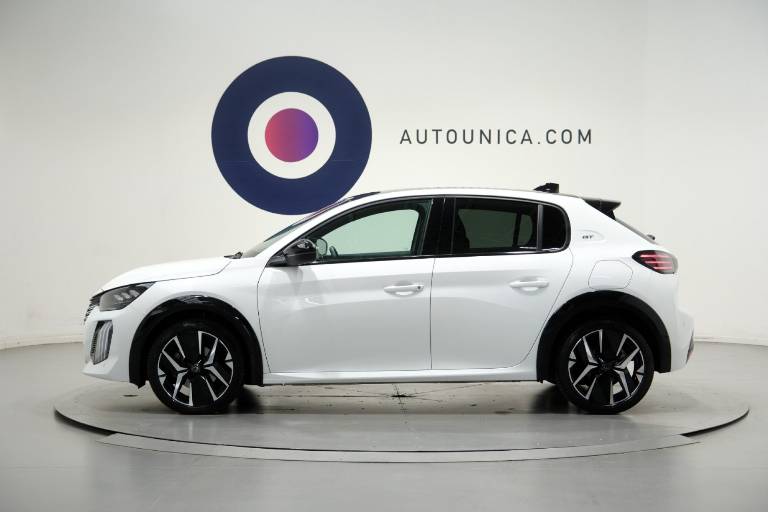 PEUGEOT 208 18
