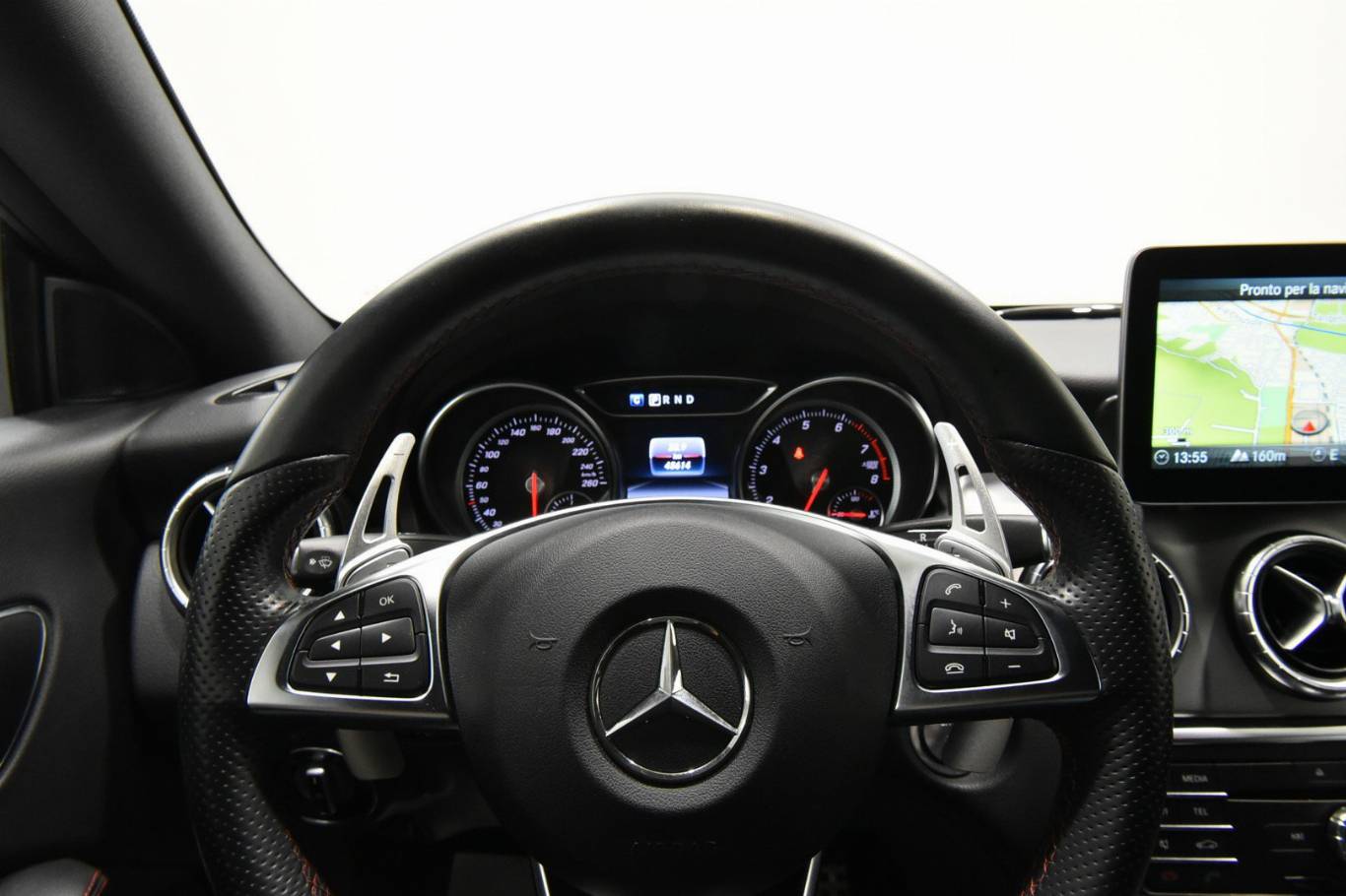 MERCEDES-BENZ CLA 180 15