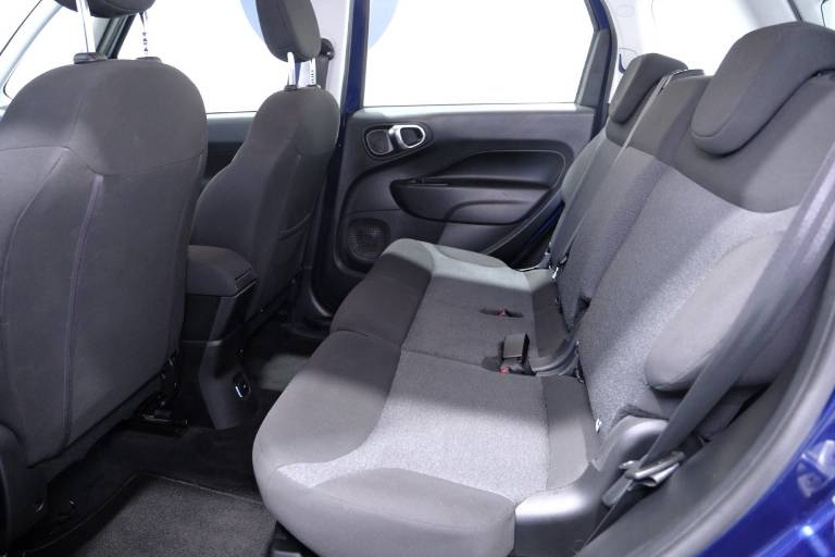 FIAT 500L 35