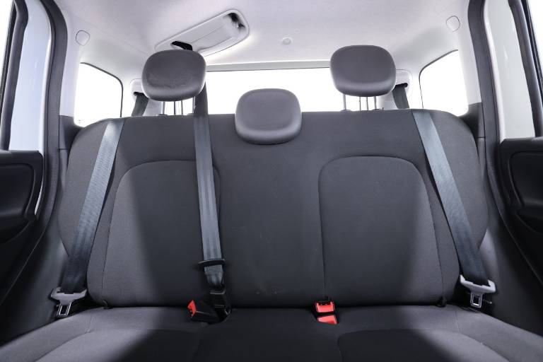 FIAT Panda Cross 11