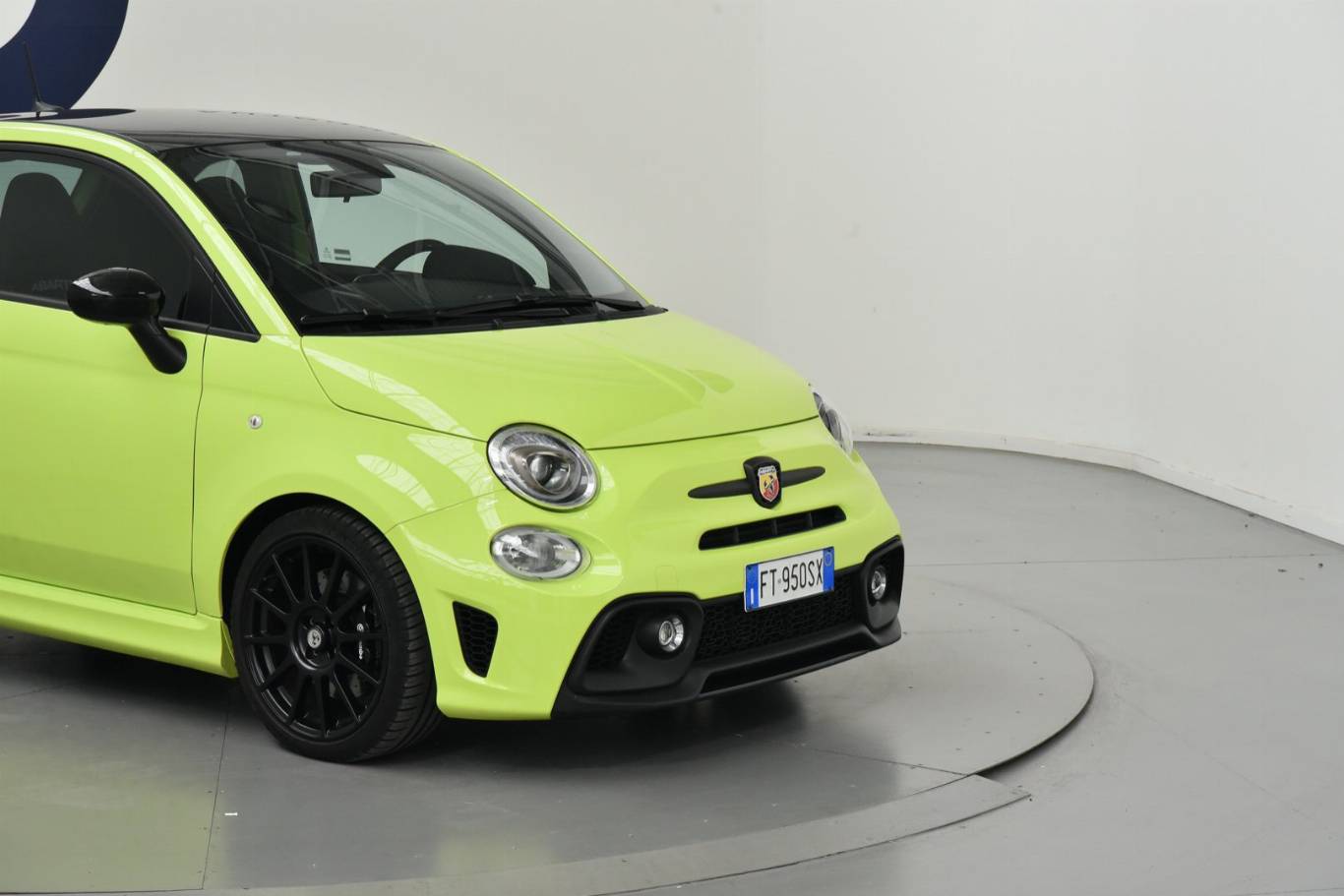 ABARTH 595 Competizione 31