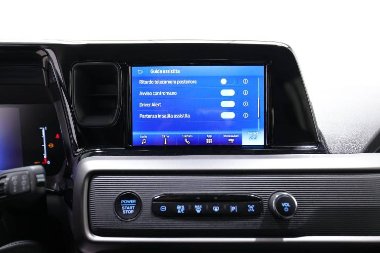 FORD Tourneo Courier 28