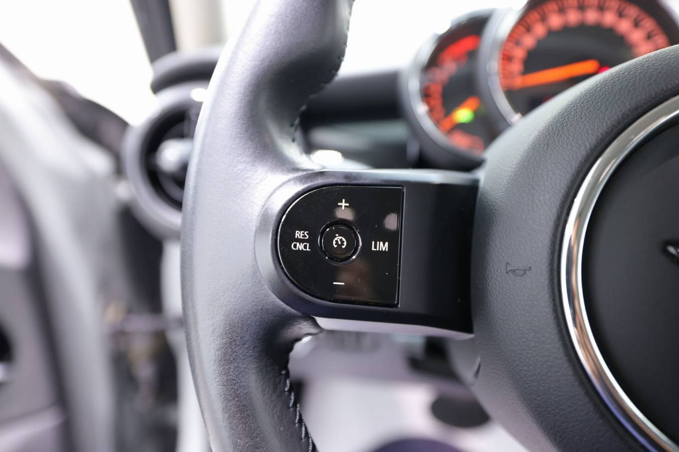 MINI Cooper 26