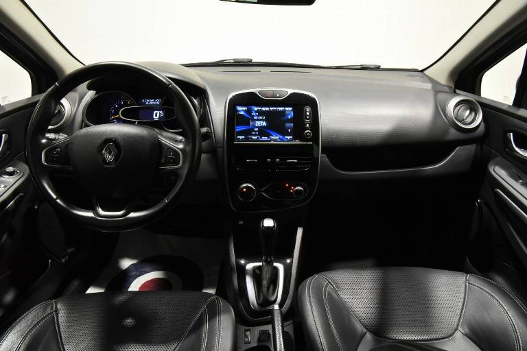 RENAULT Clio 22