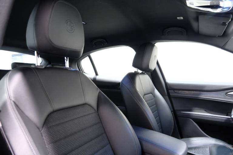 ALFA ROMEO Stelvio 59
