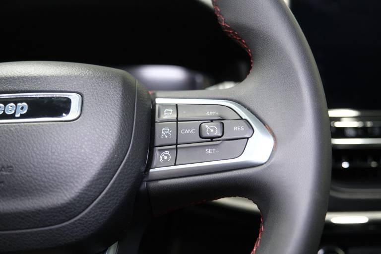 JEEP Compass 22