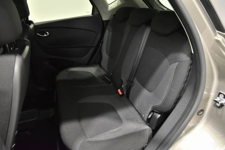 RENAULT Captur 20