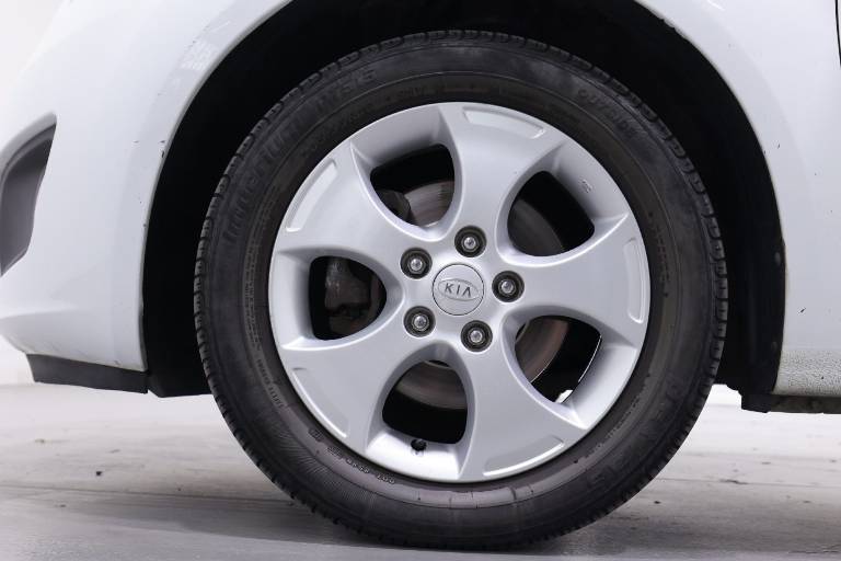 KIA Venga 14
