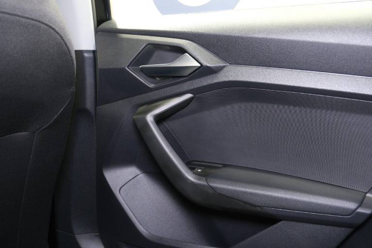 AUDI A1 41