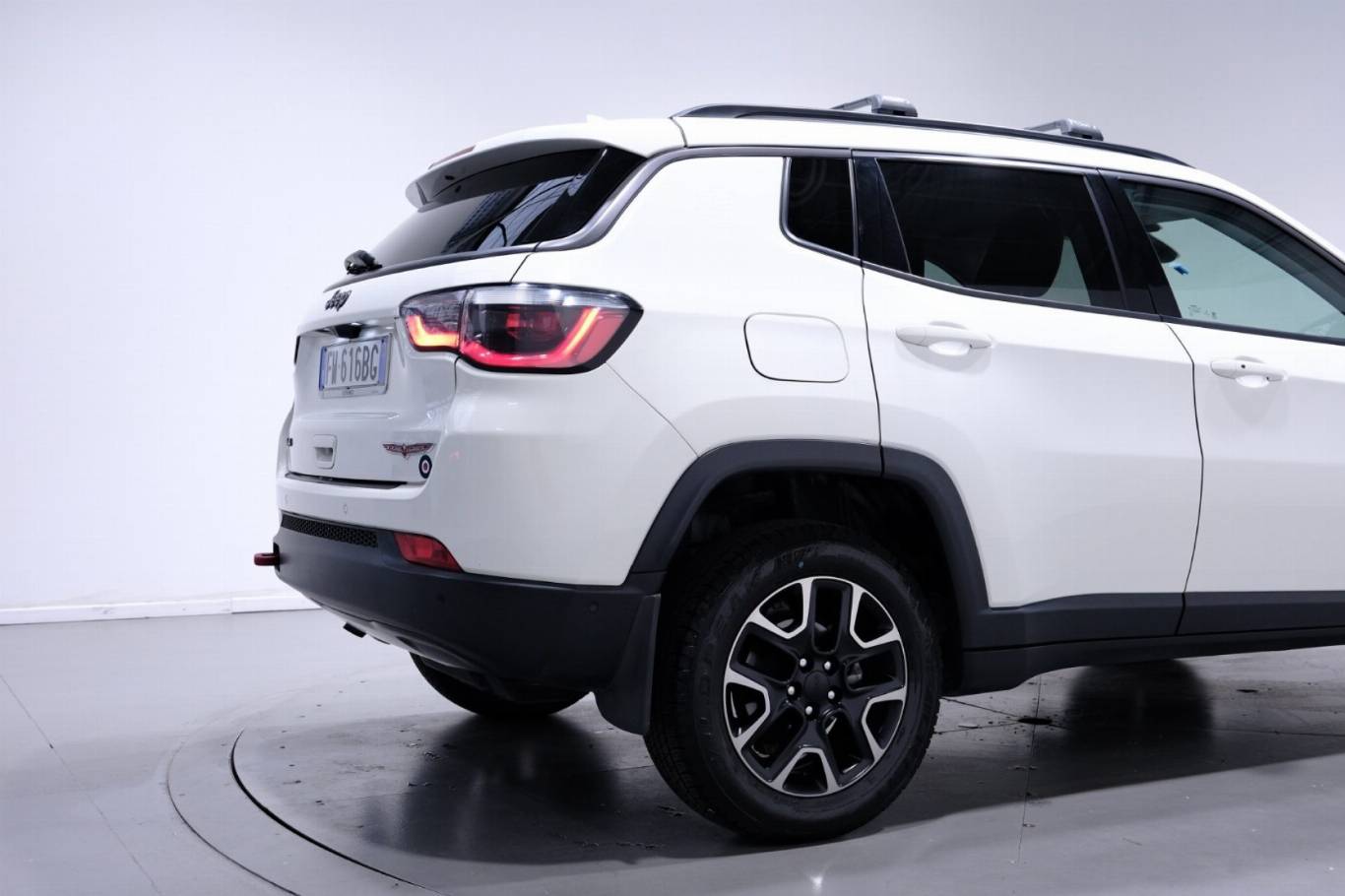 JEEP Compass 61