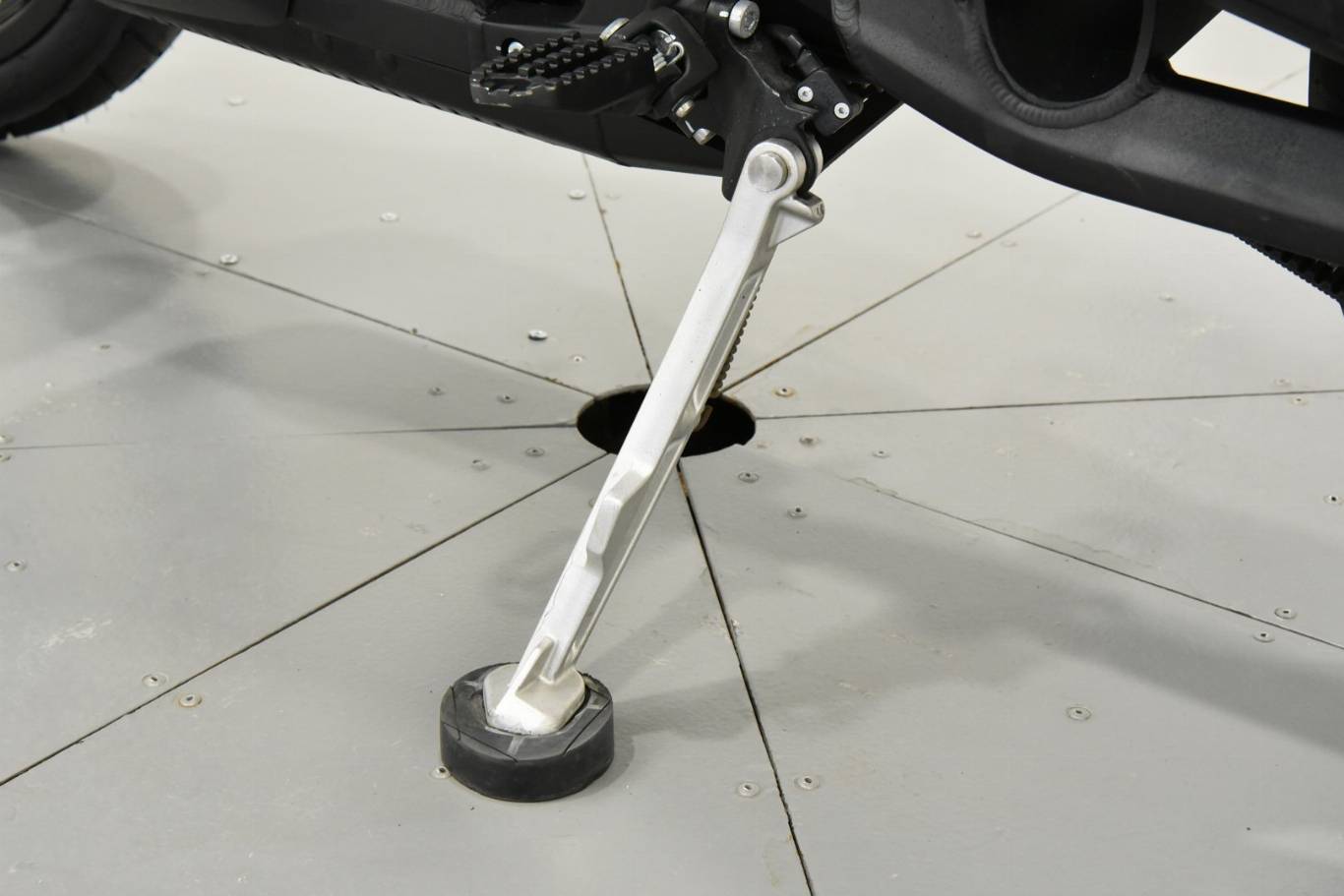 ZERO MOTORCYCLES ZERO DSR 43