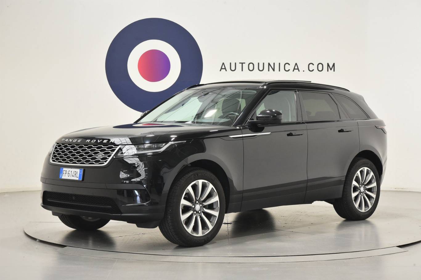 LAND ROVER Range Rover Velar 1