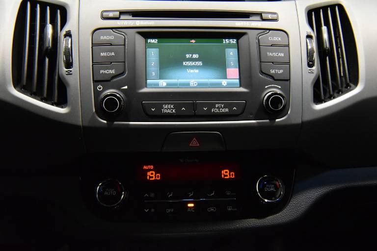 KIA Sportage 11
