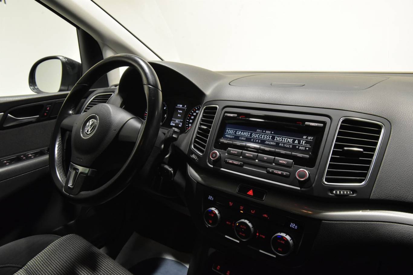 VOLKSWAGEN Sharan 26