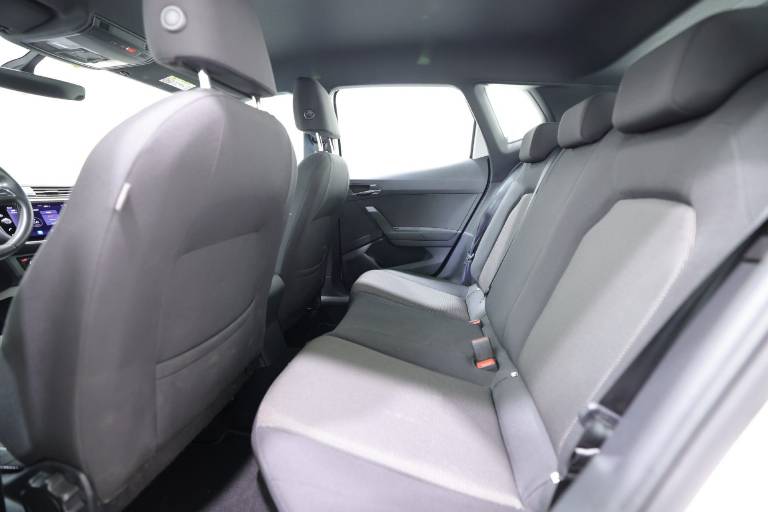 SEAT Arona 31