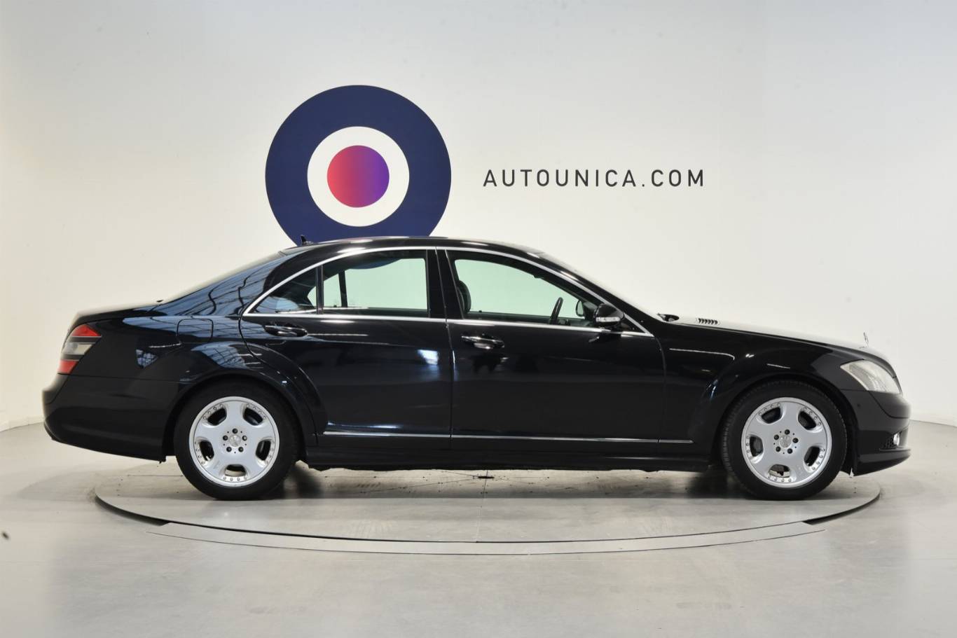 MERCEDES-BENZ S 320 29