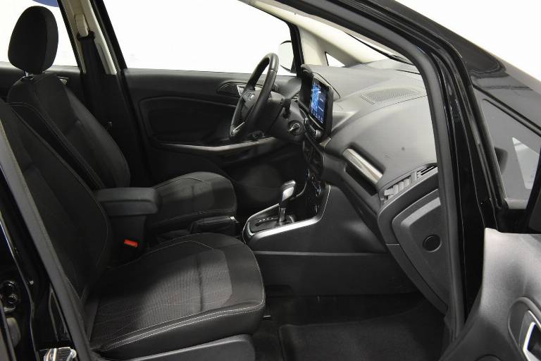FORD EcoSport 21