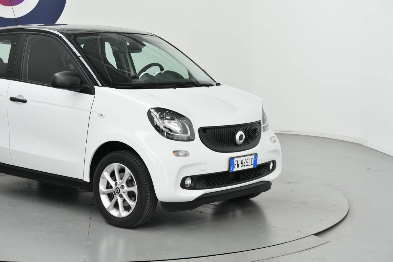 SMART ForFour 18
