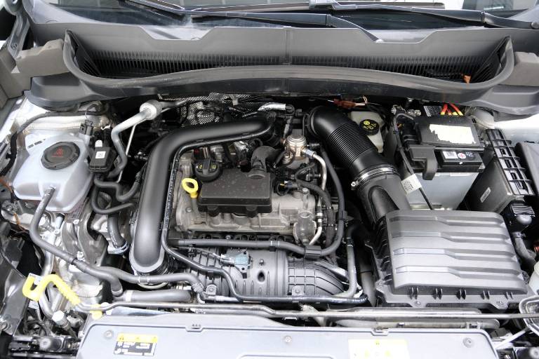 VOLKSWAGEN T-Cross 56