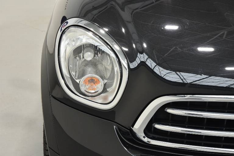 MINI Paceman 17