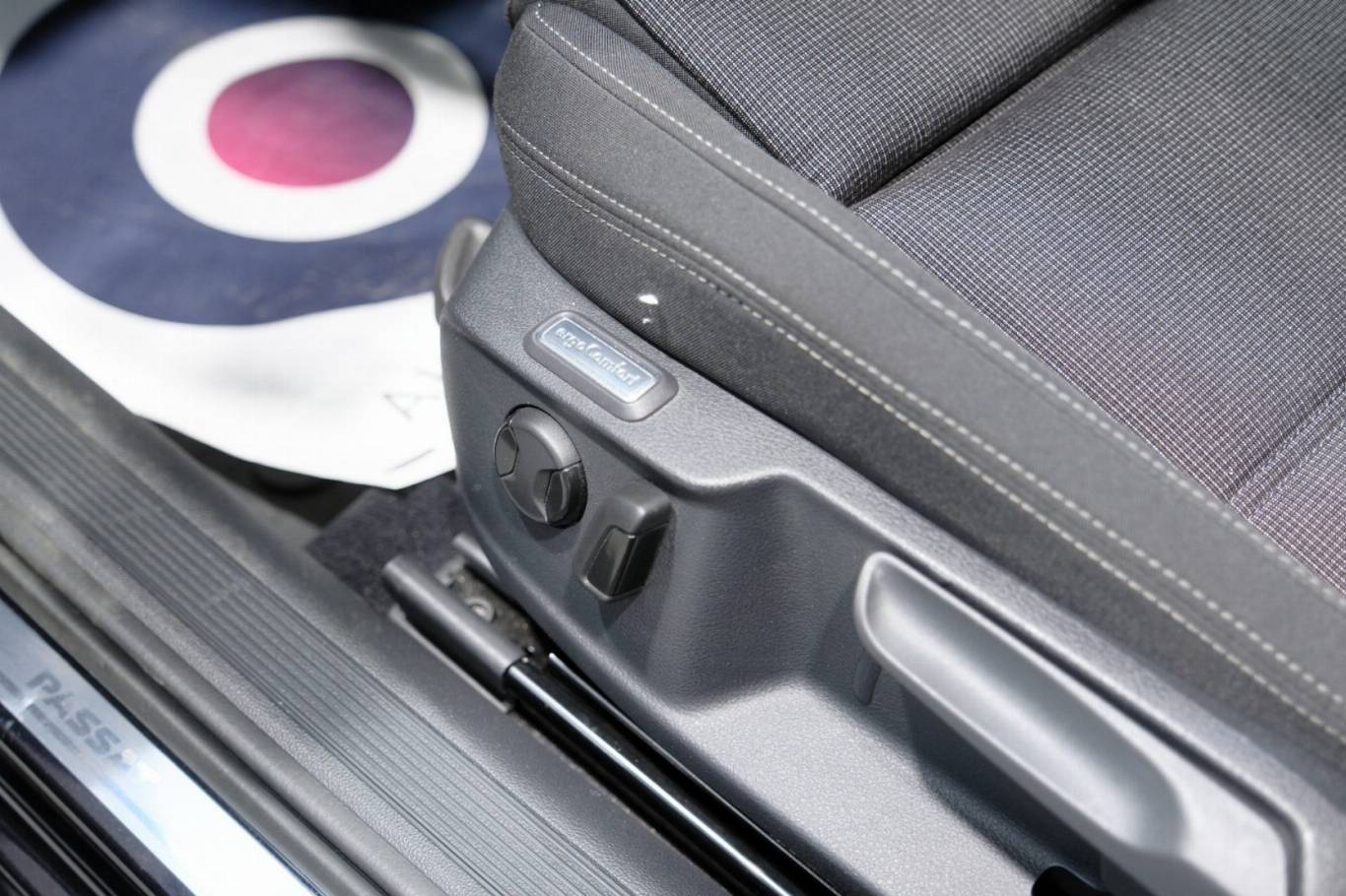 VOLKSWAGEN Passat Variant 21