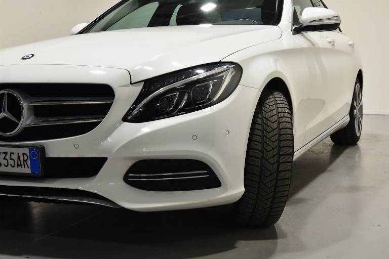 MERCEDES-BENZ C 220 60