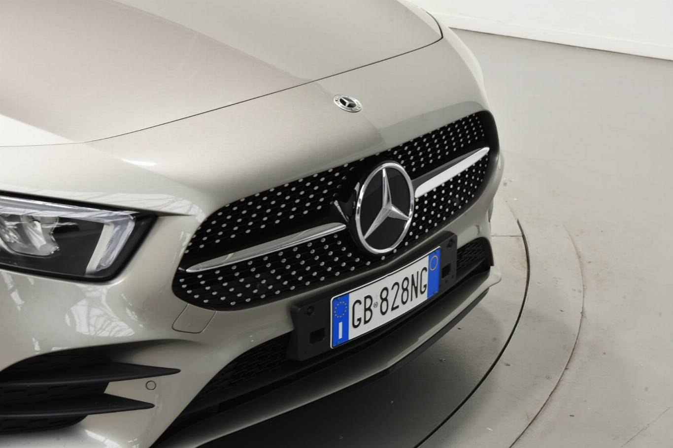 MERCEDES-BENZ A 250 43