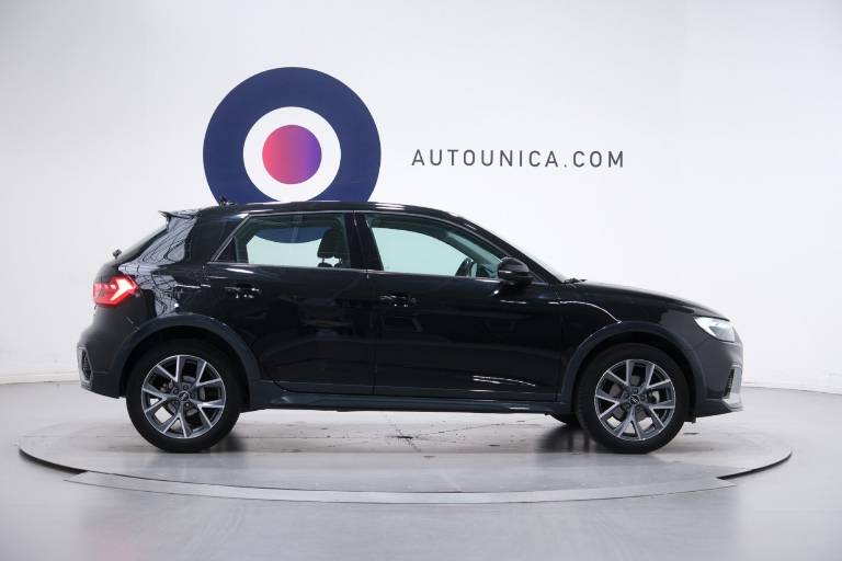 AUDI A1 4