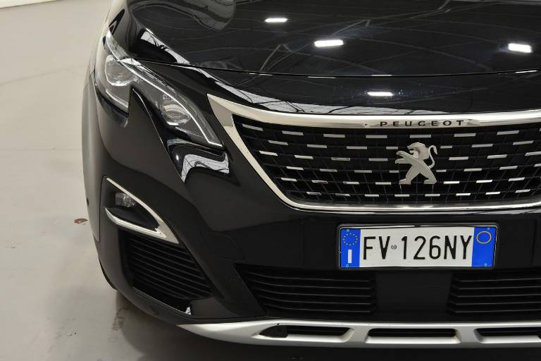 PEUGEOT 3008 21