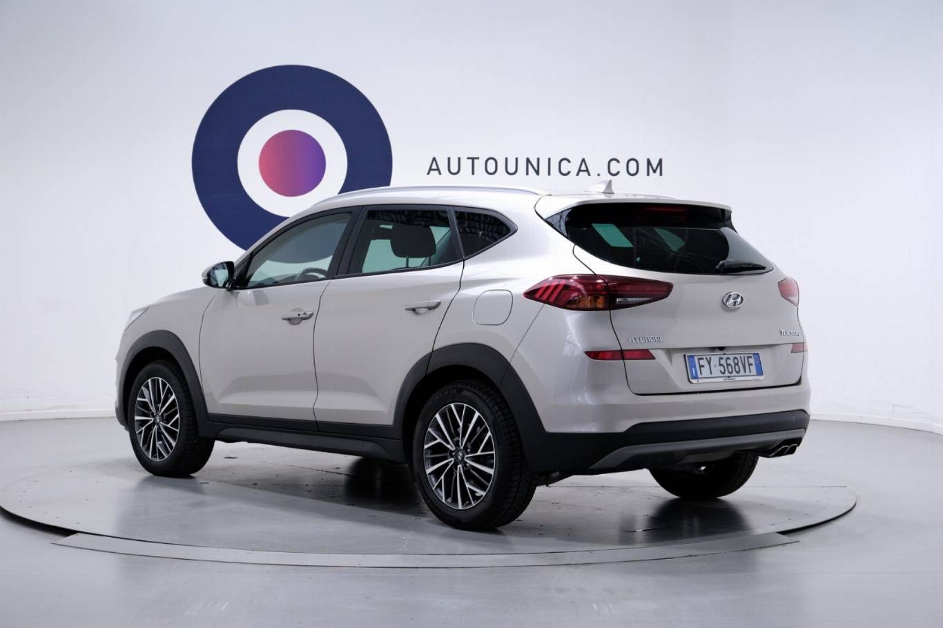 HYUNDAI Tucson 18