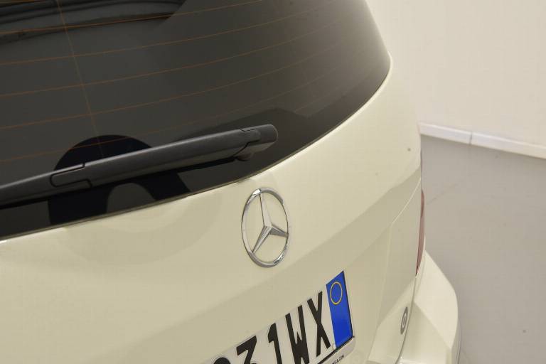 MERCEDES-BENZ GLK 220 47