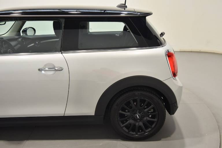 MINI Cooper D 40