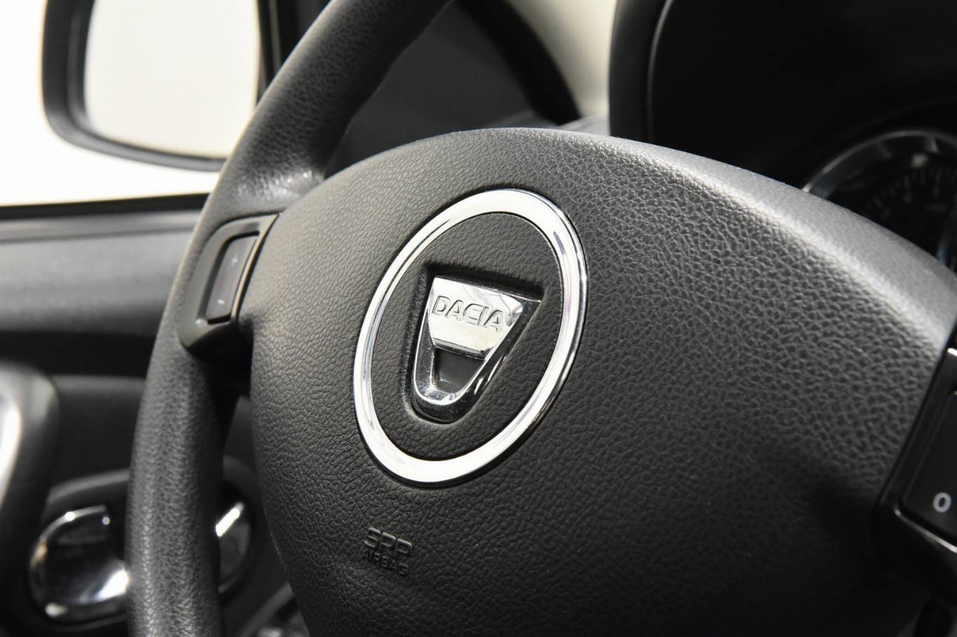 DACIA Duster 8