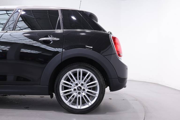 MINI Cooper 34