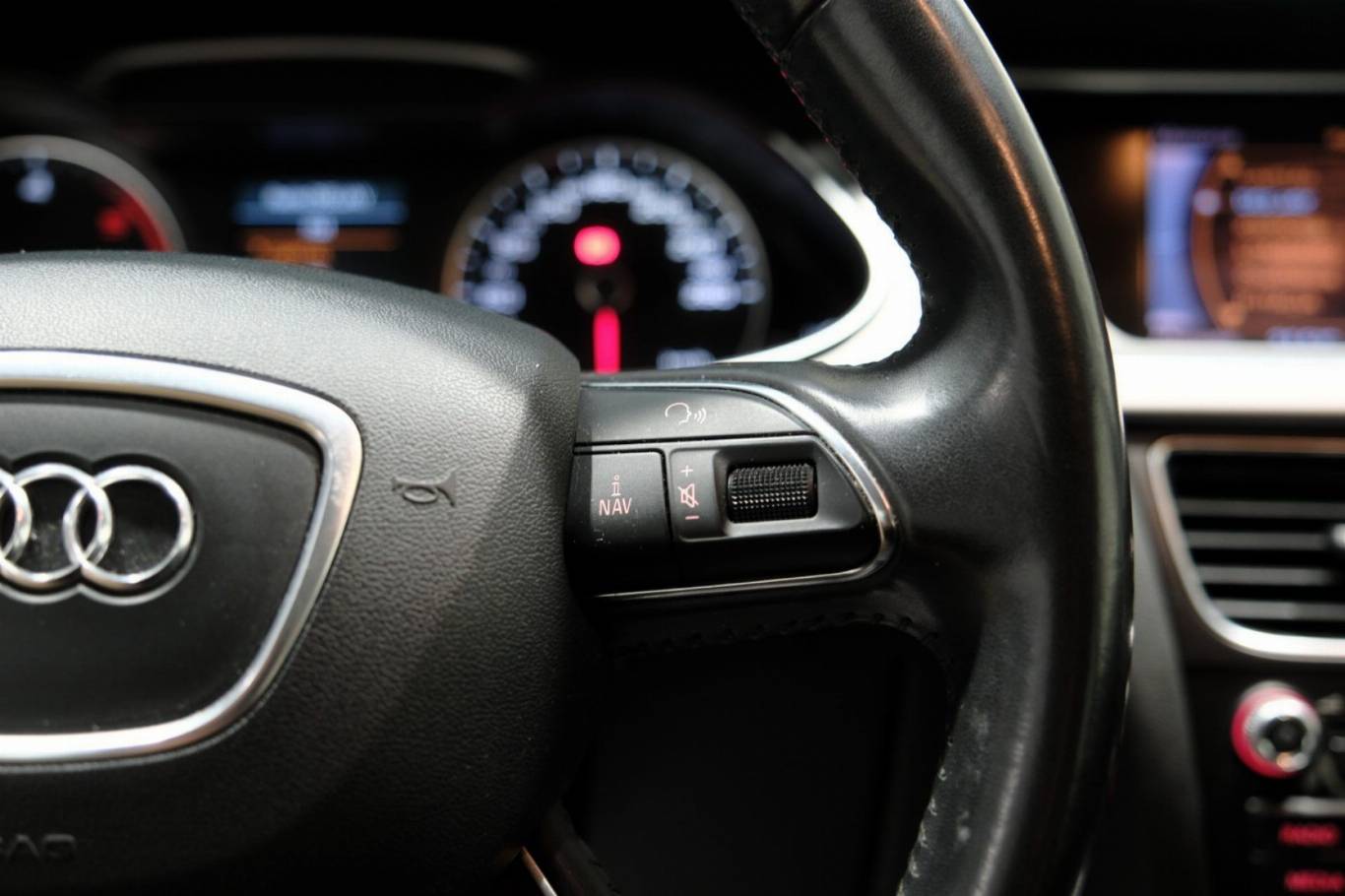 AUDI A4 22
