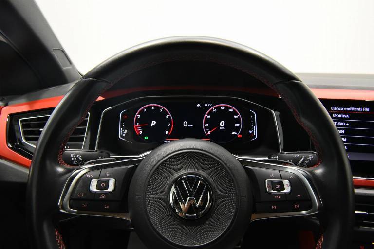 VOLKSWAGEN Polo GTI 9