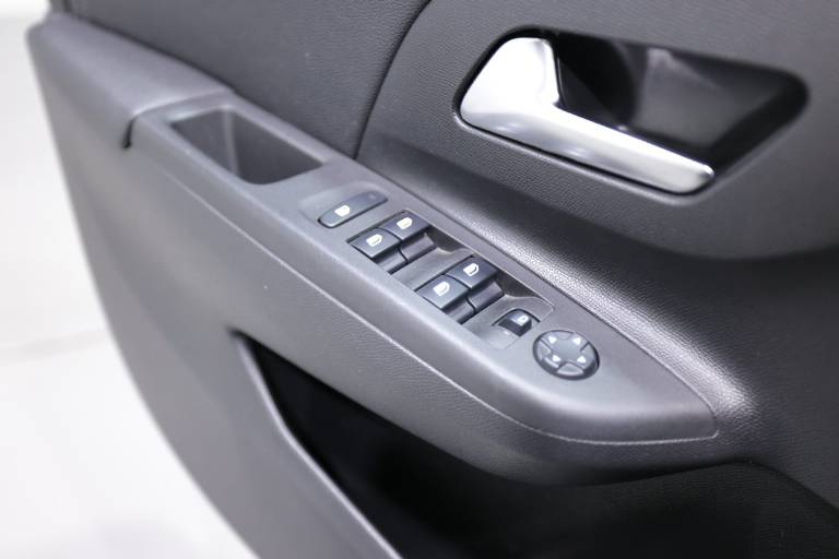 OPEL Corsa 32