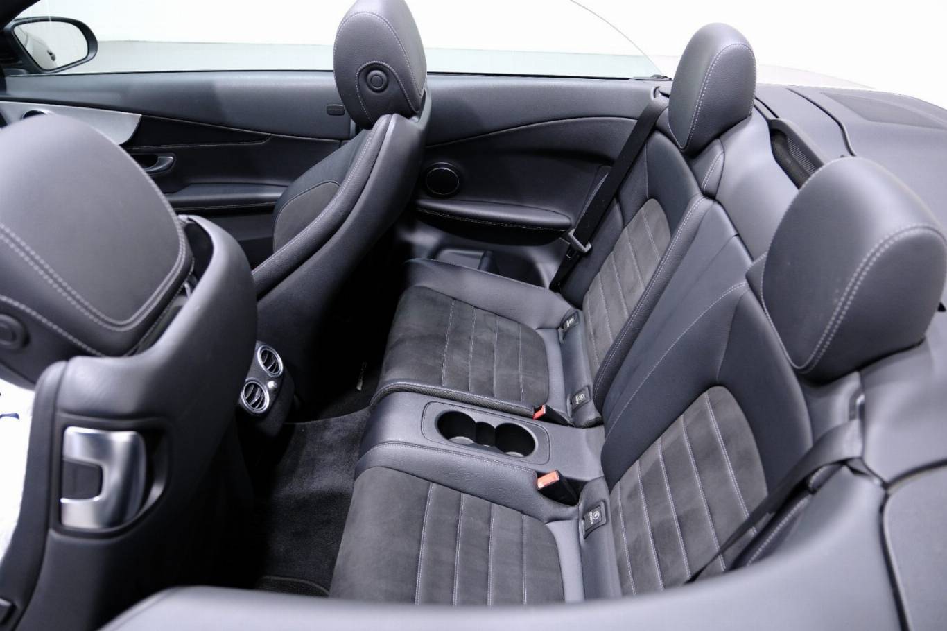 MERCEDES-BENZ C 220 39