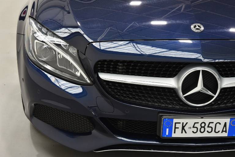 MERCEDES-BENZ C 220 17