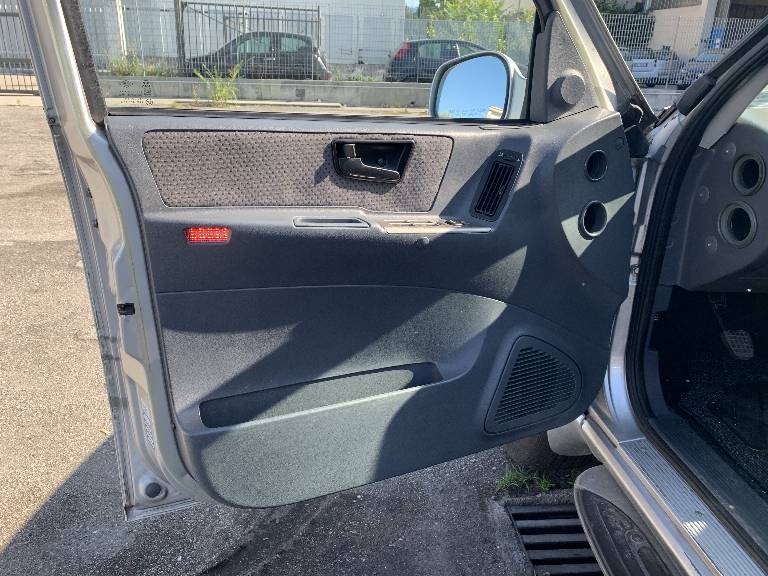 TATA Safari 10