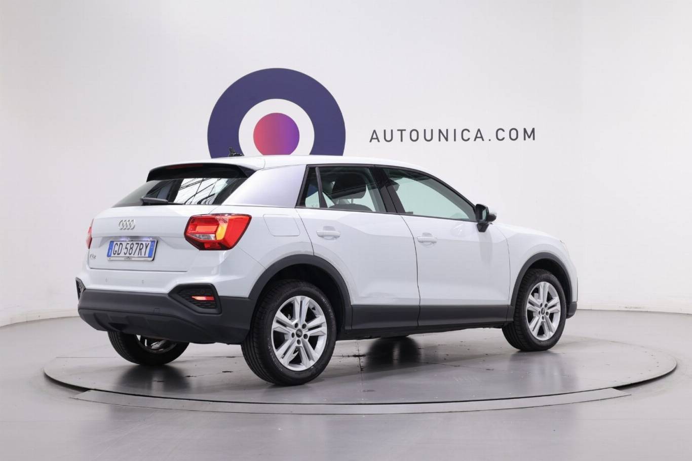 AUDI Q2 14