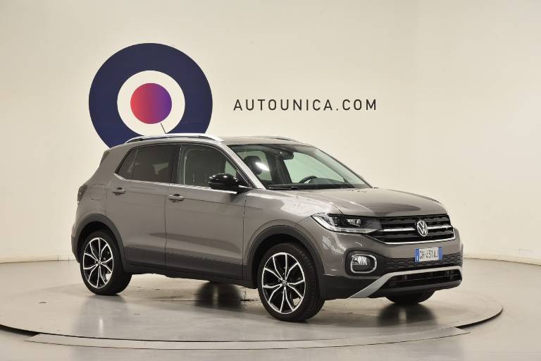 VOLKSWAGEN T-Cross 13