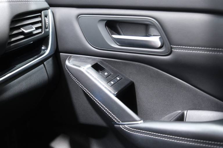 NISSAN Qashqai 35