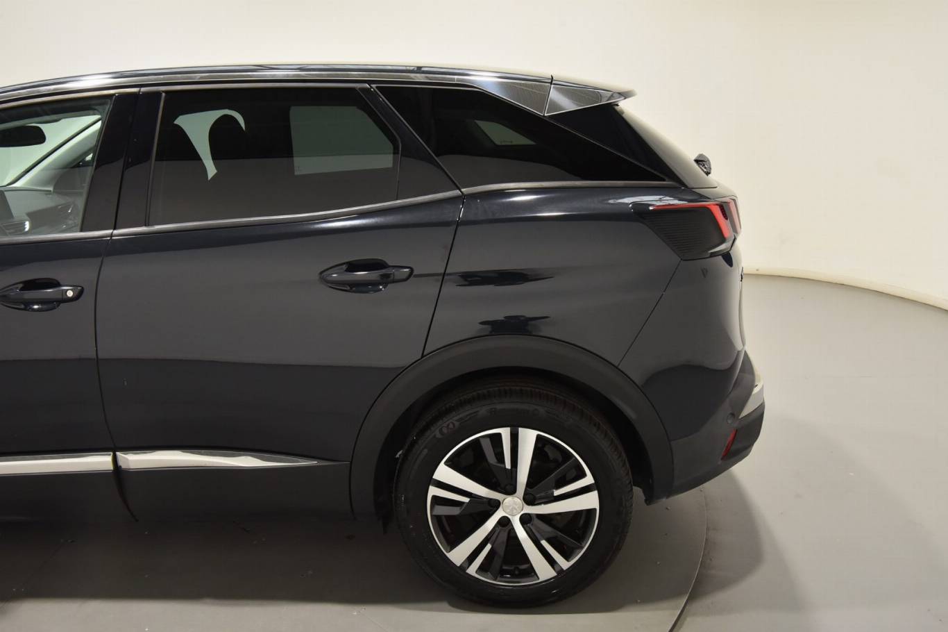 PEUGEOT 3008 44