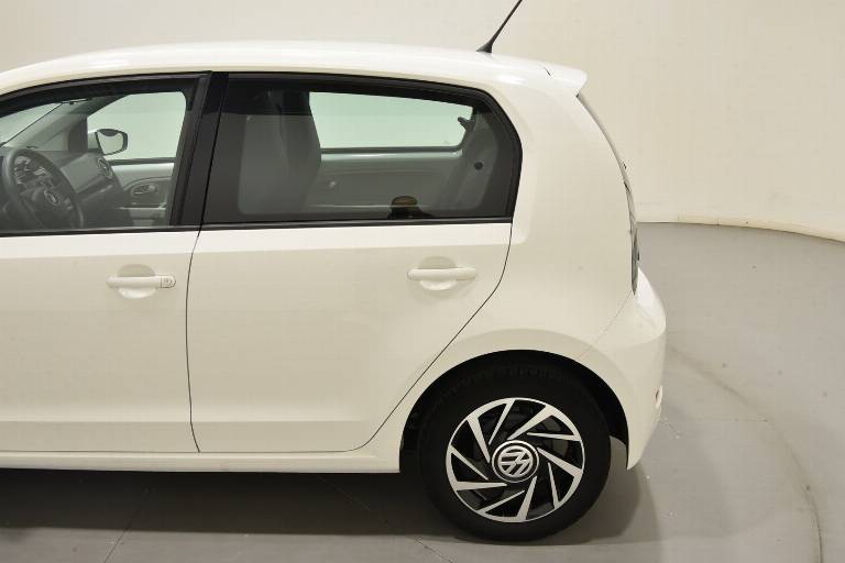VOLKSWAGEN Up! 40