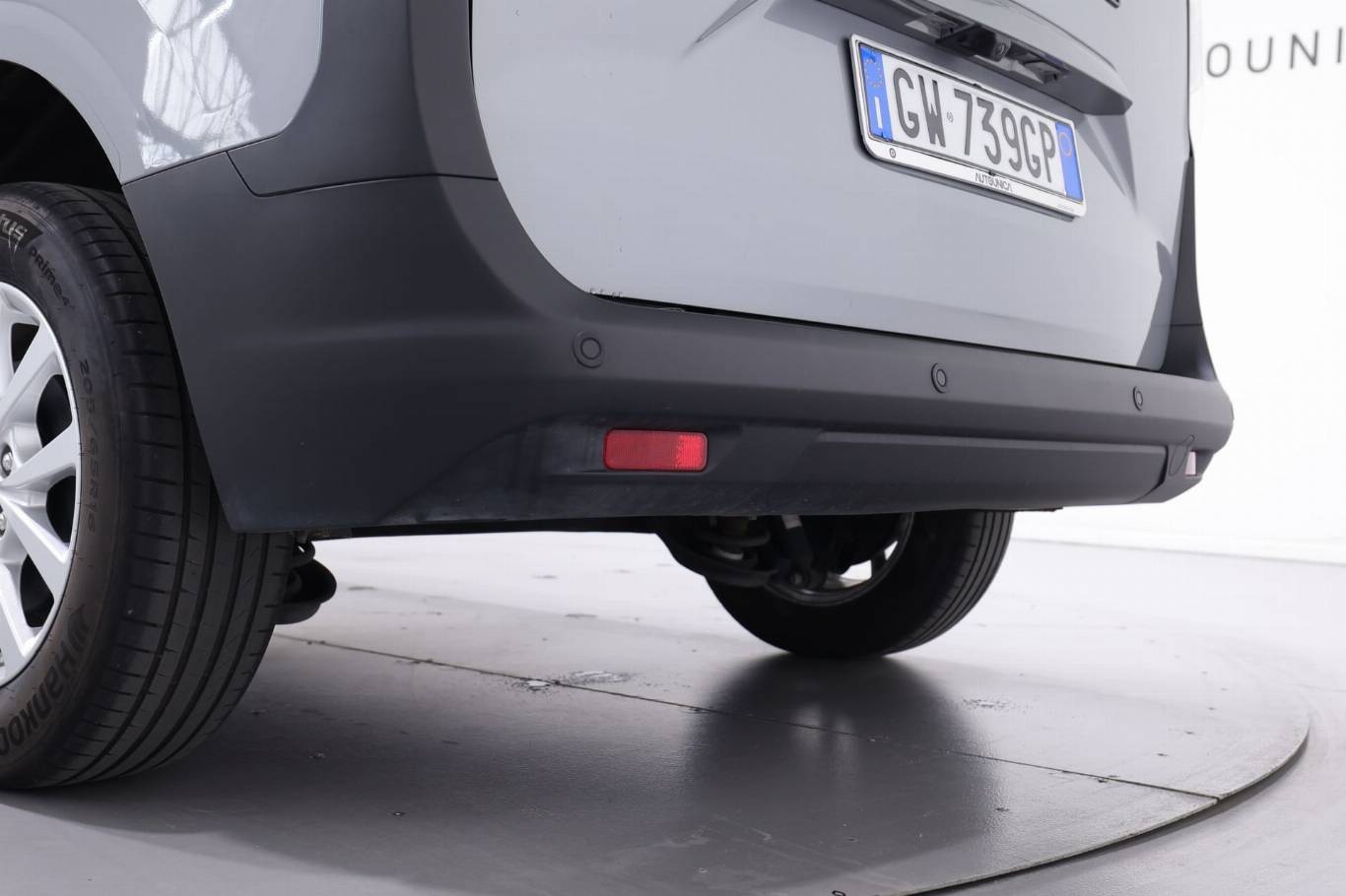 FORD Tourneo Courier 44