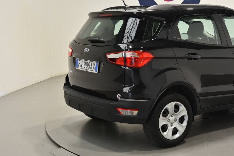FORD EcoSport 18