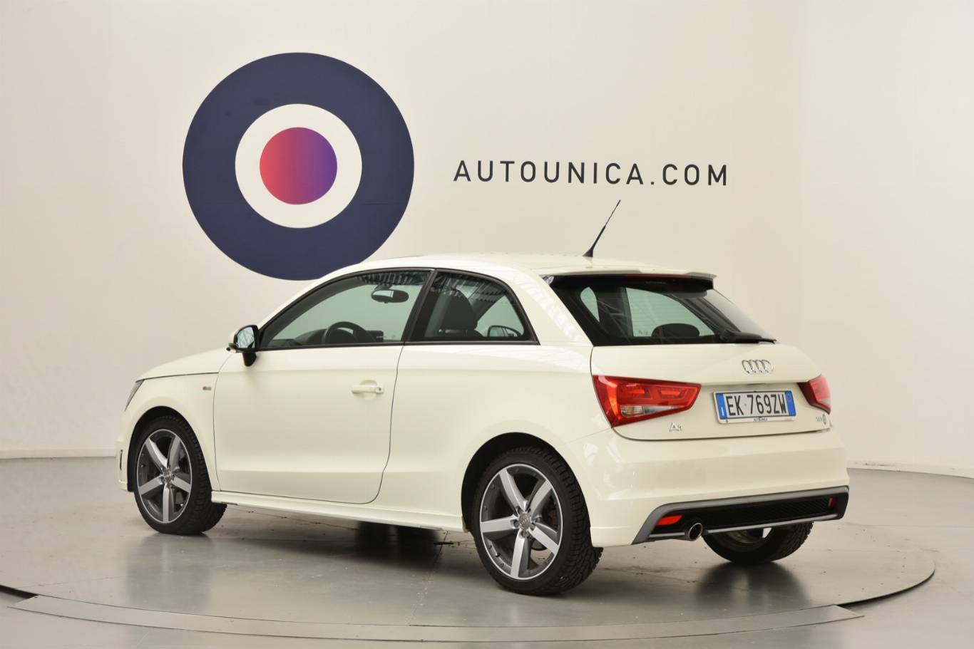 AUDI A1 2