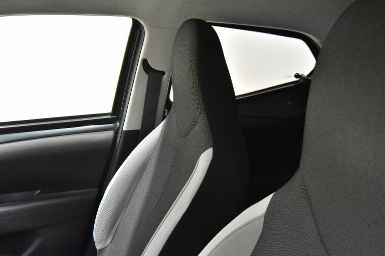 TOYOTA Aygo 20